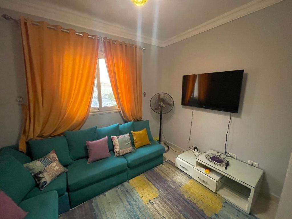 شقة Elegant 3-room With Modern Amenities In Gardenia Compound